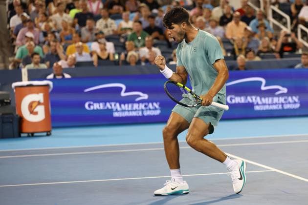 August 13, 2025, Mason, Ohio, United States: CARLOS ALCARAZ of Spain during the match against L. Nardi of Italy in the 1 8 final of the Cincinnati Open at the Lindner Family Tennis Center. Mason, Ohio. Alcaraz won 6:1, 6:4. Mason United States - ZUMAc278 20250813_zsp_c278_040 Copyright: xMarcinxCholewinskix
