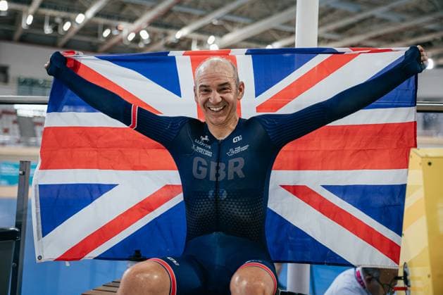 Men C5 UCI Hour Record presented by Tissot Picture by Alex Whitehead SWpix.com - 14 08 2025 - Track cycling, Rad, Radsport, Bahnrad, Bahn - Men C5 UCI Hour Record presented by Tissot - Konya Velodrome, Konya, Türkiye - Will Bjergfelt of Great Britain celebrates after setting a world record breaking distance of 51.471km in the UCI Men™s C5 Hour Record category. Konya Konya Velodrome Turkey Copyright: x xSWpix.comx(t axPhotographyxHubxLtd)xAlexxWhitehead SWpix.comx SWP-3030-0474