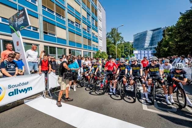Start of the 1st stage of the Czech Tour cycling race took place on the Victory Square in Prague, Czech Republic, on August 14, 2025. (CTKxPhoto VitxSimanek) CTKPhotoP2025081403230  CTKPhotoP2025081403230