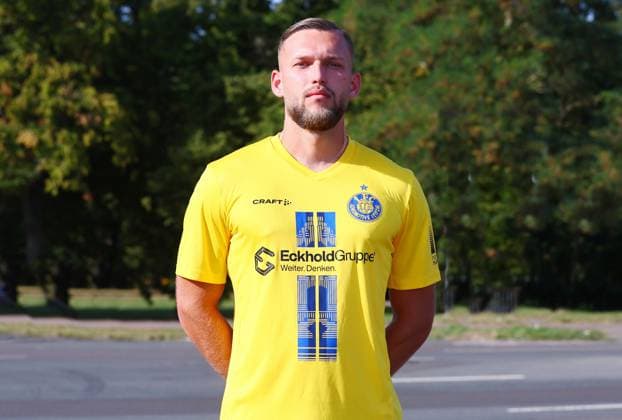 Team presentation 1 FC Lok Leipzig Regionalliga NO Luc Elsner 1 FC Lokomotive Leipzig Regionalliga Nord Ost, Porträttermin 2025 2026 , Leipzig, 13 08 2025 , For editorial use only Only editorial use