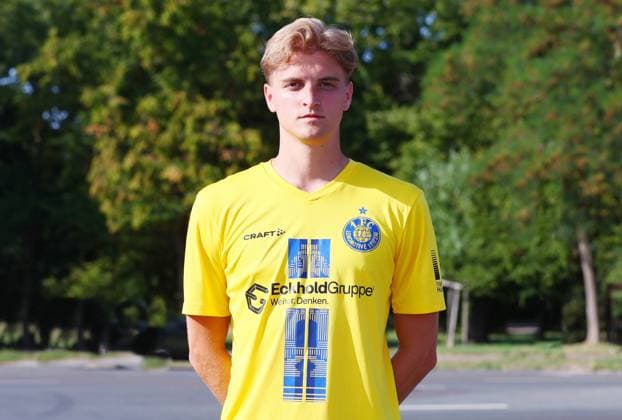 Team presentation 1 FC Lok Leipzig Regionalliga NO Christoph Maier 1 FC Lokomotive Leipzig Regionalliga Nord Ost, Porträttermin 2025 2026 , Leipzig, 13 08 2025 , For editorial use only Only editorial use