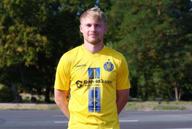 Team presentation 1 FC Lok Leipzig Regionalliga NO Stefan Maderer 1 FC Lokomotive Leipzig Regionalliga Nord Ost, Porträttermin 2025 2026 , Leipzig, 13 08 2025 , For editorial use only Only editorial use