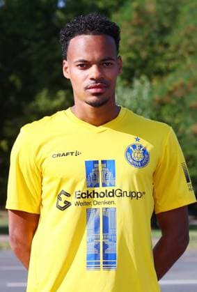 Teampraesentation 1 FC Lok Leipzig Regionalliga NO Ayodele Adetula 1 FC Lokomotive Leipzig Regionalliga Nord Ost, Porträttermin 2025 2026 , Leipzig, 13 08 2025 , For editorial use only Only editorial use