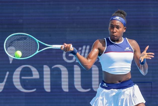 August 14, 2025, Mason, Ohio, U.S: Coco Gauff (USA) hits a forehand shot during ThursdayÃ¢â‚¬â ¢s Round of 16 of the Cincinnati Open at the Lindner Family Tennis Center, Mason, Oh. Mason U.S - ZUMAs304 20250814_zaf_s304_029 Copyright: xScottxStuartx