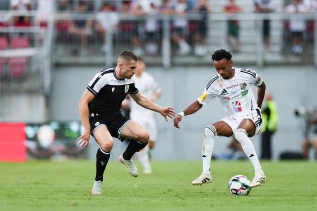 SOCCER - UEFA EL, WAC vs PAOK KLAGENFURT,AUSTRIA,14.AUG.25 - SOCCER - UEFA Europa League, qualification, Wolfsberger AC vs PAOK Thessaloniki. Image shows Thierno Ballo (WAC).  GEPAxpictures xMatthiasxTrinkl
