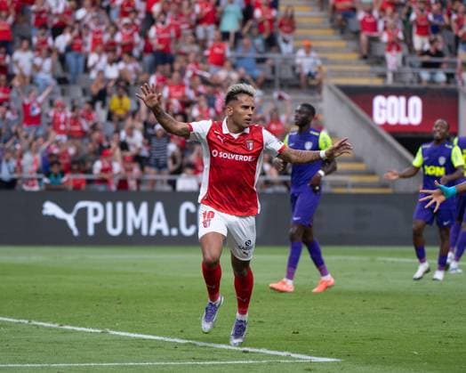August 14, 2025, Braga, Braga, Portugal: RODRIGO ZALAZAR from SC Braga seen celebrating his goal during the UEFA Europe League 2025 26 Playoff round match between SC Braga and CFR Cluj at Estadio Municipal de Braga on August 14, 2025 in Braga, Portugal. Braga Portugal - ZUMAl192 20250814_zsp_l192_029 Copyright: xMiguelxLemosx