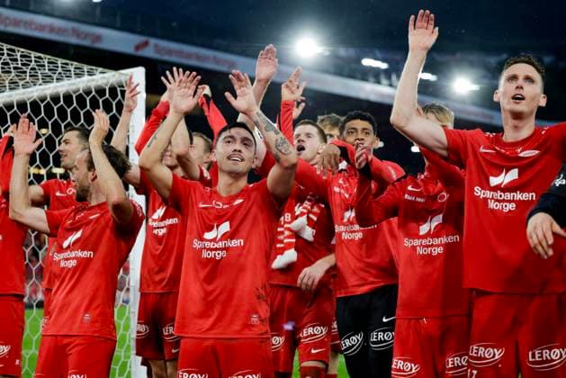 UEFA Europa Leauge Qualification 2025 SK Brann BK Häcken Bergen 20250814 Brann won and progressed after the UEFA Europa Leauge qualifying match between SK Brann and BK Häcken at Brann Stadium Photo Paul S Amundsen NTB Bergen Norway EDITORIAL USE ONLY RESTRICTED USE FOR BETTING COMPANIES  Copyright: xPaulxS.xAmundsenx xNTBx