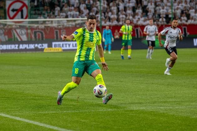 Legia Warszawa - AEK Larnaka 14.08.2025 football, Warsaw, UEFA Europa League qualifiers third qualifying round , game Legia Warszawa - AEK Larnaka (pilka nozna eliminacje Liga Europy, 3 trzecia runda , Legia Warszawa - AEK Larnaka) image shows: Yerson Chacon photo Katarzyna Plewczynska Fotostyk Copyright: xKatarzynaxPlewczynska Fotostykx 20250814FCTKP096
