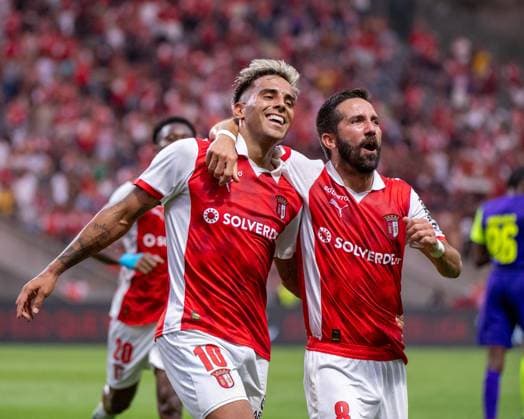August 14, 2025, Braga, Braga, Portugal: RODRIGO ZALAZAR from SC Braga seen celebrating his goal during the UEFA Europe League 2025 26 Playoff round match between SC Braga and CFR Cluj at Estadio Municipal de Braga on August 14, 2025 in Braga, Portugal. Braga Portugal - ZUMAl192 20250814_zsp_l192_043 Copyright: xMiguelxLemosx