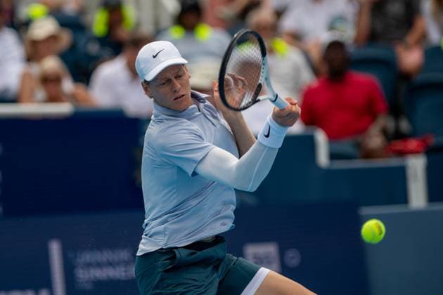 Cincinnati Open Round Of 16: Jannik Sinner V Felix Auger-Aliassime Jannik Sinner is seen during his fourth-round match at the Cincinnati Open in Mason, Ohio, on August 14, 2025. Mason Ohio United States  Copyright: xJasonxWhitmanx originalFilename:whitman-cincinna250814_npVMp.jpg