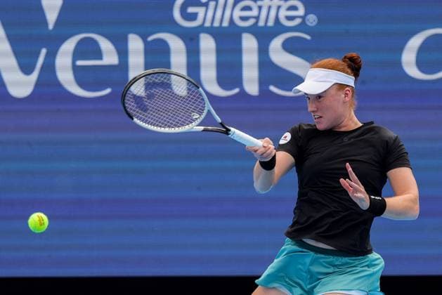 August 14, 2025, Mason, Ohio, U.S: Ella Seidel (GER) hits a forehand shot during ThursdayÃ¢â‚¬â ¢s Round of 16 of the Cincinnati Open at the Lindner Family Tennis Center, Mason, Oh. Mason U.S - ZUMAs304 20250814_zaf_s304_169 Copyright: xScottxStuartx
