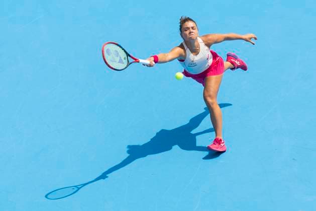 August 14, 2025, Mason, Ohio, USA: Mason, Ohio; Cincinnati Open Tennis Tournament - 2025 08 14 - Jasmine Paolini plays a ball against opponent Barbora Krejcikova. - ZUMAPress Mason USA - ZUMAn24_ 20250814_zaf_n24_139 Copyright: xWallyxNellx