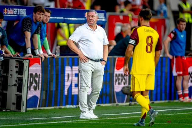 FC Utrecht trainer Ron Jans during the match Utrecht Servette at the Galgenwaard stadium for the UEFA Europa League Third qualifying round 2nd leg season 2025 2026 in UTRECHT, Netherlands on 14 august 2025, photo by Marcel van Dorst EYE4images DeFodi Images