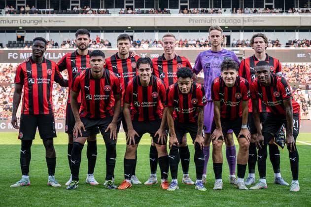 FC Midtjylland v Fredrikstad, UEFA Europa League qualification, Herning, Denmark Herning, Denmark. 14th, August 2025. The starting-11 of FC Midtjylland seen for the UEFA Europa League qualification match between FC Midtjylland and Fredrikstad at MCH Arena in Herning. Denmark, Herning  Copyright: xGonzalesxPhoto MortenxKjaerx