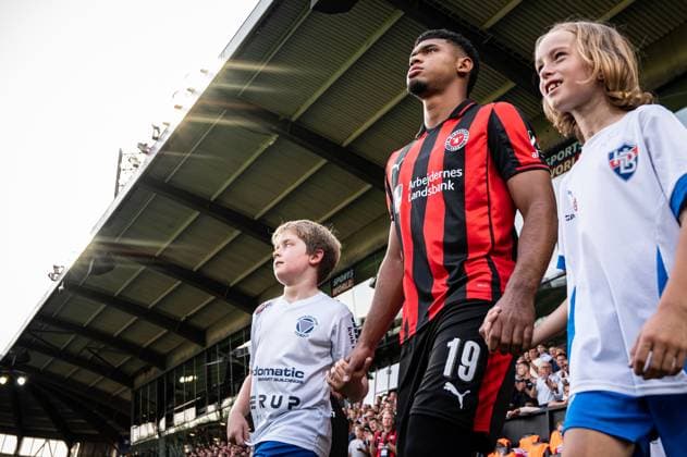 FC Midtjylland v Fredrikstad, UEFA Europa League qualification, Herning, Denmark Herning, Denmark. 14th, August 2025. Pedro Bravo (19) of FC Midtjylland seen during the UEFA Europa League qualification match between FC Midtjylland and Fredrikstad at MCH Arena in Herning. Denmark, Herning  Copyright: xGonzalesxPhoto MortenxKjaerx