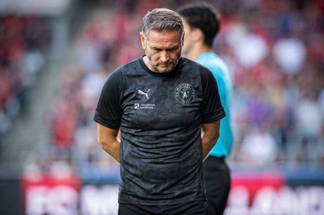 FC Midtjylland v Fredrikstad, UEFA Europa League qualification, Herning, Denmark Herning, Denmark. 14th, August 2025. Head coach Thomas Thomasberg of FC Midtjylland seen during the UEFA Europa League qualification match between FC Midtjylland and Fredrikstad at MCH Arena in Herning. Denmark, Herning  Copyright: xGonzalesxPhoto MortenxKjaerx