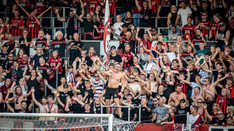 FC Midtjylland v Fredrikstad, UEFA Europa League qualification, Herning, Denmark Herning, Denmark. 14th, August 2025. Football fans of FC Midtjylland seen on the stands at the UEFA Europa League qualification match between FC Midtjylland and Fredrikstad at MCH Arena in Herning. Denmark, Herning  Copyright: xGonzalesxPhoto MortenxKjaerx