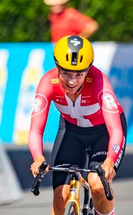 August 15, 2025, Villars-Sur-Ollon, Vaud, Switzerland: Villars-sur-Ollon Switzerland, 08 15 2025: CARINA SCHREMPF of TEAM VISMA LEASE A BIKE is in action during Tour de Romandie women 2025. Tour de Romandie women 2025. The first stage of the Tour de Romandie, which is a time trial between Huemoz and Villars-sur-Ollon and is part of the UCI Wonen s World Tour. Villars-Sur-Ollon Switzerland - ZUMAd206 20250815_zip_d206_014 Copyright: xEricxDubostx
