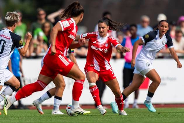 Jovana Damnjanovic 9, FC Bayern Muenchen DEU, FC Bayern Muenchen Women vs FC Zuerich Women, Soccer, Preparation, Season 2025 26.15 08 2025, DEU, FC Bayern Muenchen Women vs FC Zuerich Women, Soccer, Preparation, Season 2025 26.15 08 2025 Friedrichshafen Copyright: xEibner-Pressefoto FlorianxWolfx EP_FWF