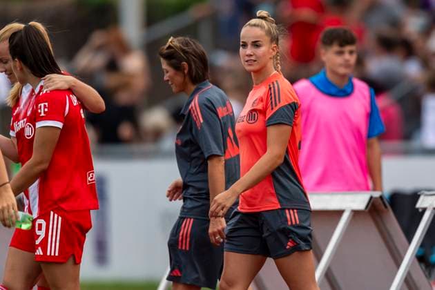 Giulia Gwinn 7, FC Bayern Muenchen DEU, FC Bayern Muenchen Women vs FC Zuerich Women, Soccer, Preparation, Season 2025 26.15 08 2025, DEU, FC Bayern Muenchen Women vs FC Zuerich Women, Soccer, Preparation, Season 2025 26.15 08 2025 Friedrichshafen Copyright: xEibner-Pressefoto FlorianxWolfx EP_FWF