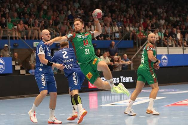 15 08 2025, xgox, handball, Wartburg Cup, SC Magdeburg TBV Lemgo emspor v l Albin Lagergren Magdeburg, 21 throws goal, Torschuetze, scores goal, Treffer, scores the goal Eisenach