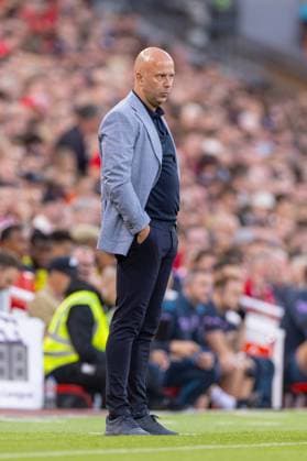 Football - FA Premier League - Liverpool FC v AFC Bournemouth LIVERPOOL, ENGLAND - Friday, August 15, 2025: Liverpool s head coach Arne Slot during the FA Premier League match between Liverpool FC and AFC Bournemouth at Anfield. (Photo by David Rawcliffe Propaganda) LIVERPOOL Anfield MERSEYSIDE ENGLAND  Copyright: xDavidxRawcliffex P2025-08-15-Liverpool_Bournemouth-19