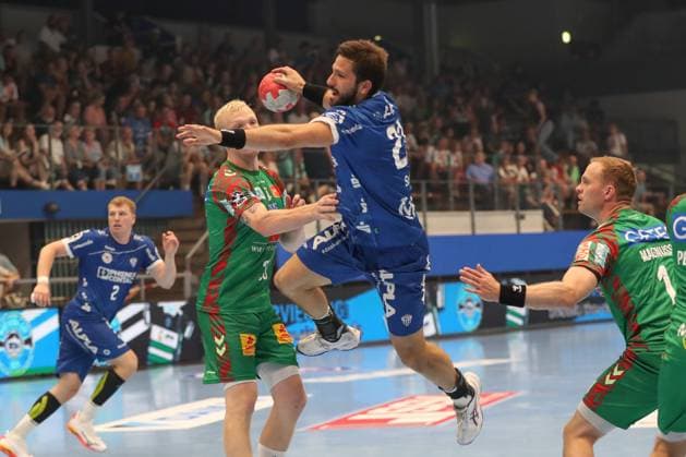 15 08 2025, xgox, Handball, Wartburg Cup, SC Magdeburg TBV Lemgo emspor v l Tim Suton Lemgo, 23 throws goal, Torschuetze, scores goal, Treffer, scores the goal Eisenach