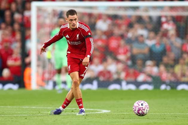 Florian Wirtz of Liverpool Liverpool v AFC Bournemouth, Premier League, Football, Anfield, Liverpool, UK - 15 Aug 2025Liverpool Anfield United Kingdom EDITORIAL USE ONLY No use with unauthorised audio, video, data, fixture lists, club league logos or live services. Online in-match use limited to 120 images, no video emulation. No use in betting, games or single club league player publications. Copyright: xPaulxCurrie Shutterstockx 15438038dr