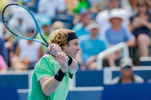 August 15, 2025, Mason, Ohio, U.S: Andrey Rublev (RUS) in action during FridayÃ¢â‚¬â ¢s quarterfinal round of the Cincinnati Open at the Lindner Family Tennis Center, Mason, Oh. Mason U.S - ZUMAs304 20250815_zaf_s304_115 Copyright: xScottxStuartx