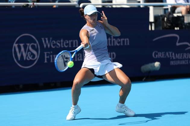 August 15, 2025, Mason, Ohio, United States: IGA SWIATEK of Poland during the match against A. Kalinskaya in the 1 4 final of the Cincinnati Open at the Lindner Family Tennis Center. Mason, Ohio. Swiatek won 6:3, 6:4. Mason United States - ZUMAc278 20250815_zsp_c278_011 Copyright: xMarcinxCholewinskix