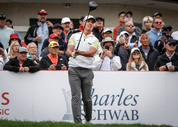 August 15, 2025, Calgary, Ab, CANADA: Canada a Mike Weir watches his tee shot on the first tee during the PGA, Golf Herren Tour Champions golf event in Calgary, Alta., Friday, Aug. 15, 2025. Mike Weir  - ZUMAc35_ 20250815_zaf_c35_155 Copyright: xJeffxMcintoshx