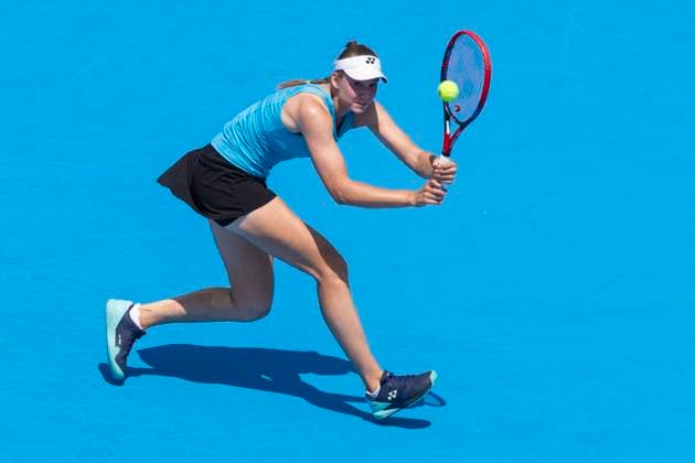 August 15, 2025, Mason, Ohio, USA: Mason, Ohio; Cincinnati Open Tennis Tournament - 2025 08 14 - Elena Rybakina plays a ball against opponent Aryna Sabalenka. - ZUMAPress Mason USA - ZUMAn24_ 20250815_zaf_n24_177 Copyright: xWallyxNellx