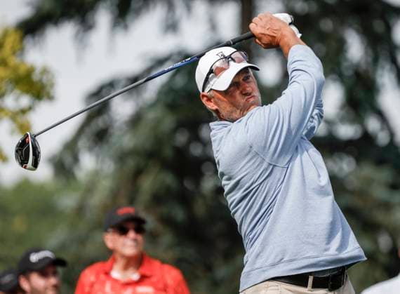 August 15, 2025, Calgary, Ab, CANADA: Canada s Wes Martin hits a tee shot on the eighth hole during the PGA, Golf Herren Tour Champions golf event in Calgary, Alta., Friday, Aug. 15, 2025. Wes Martin  - ZUMAc35_ 20250815_zaf_c35_162 Copyright: xJeffxMcintoshx