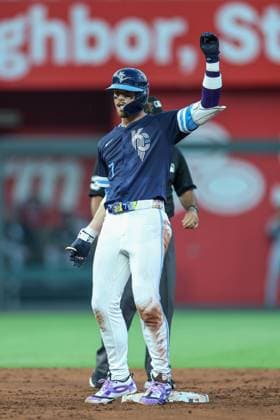 August 15, 2025: Kansas City Royals shortstop Bobby Witt Jr. (7) reacts to his double during the third inning against the Chicago White Sox at Kauffman Stadium in Kansas City, MO. CSM Kansas City United States of America - ZUMAc04_ 20250815_zma_c04_129 Copyright: xDavidxSmithx