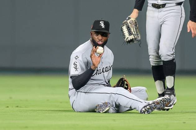 August 15, 2025: Chicago White Sox center fielder Luis Robert Jr. (88) reacts after making a sliding catch for an out during the seventh inning against the Kansas City Royals at Kauffman Stadium in Kansas City, MO. CSM Kansas City United States of America - ZUMAc04_ 20250815_zma_c04_249 Copyright: xDavidxSmithx
