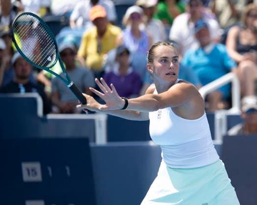 CINCINNATI, OH - AUGUST 15: Aryna Sabalenka (BLR) lines up a forehand during the quarter finals in the Cincinnati Open at the Lindner Family Tennis Center on August 15, 2025 in Mason, OH. (Photo by Shelley Lipton Icon Sportswire) TENNIS: AUG 15 Cincinnati Open EDITORIAL USE ONLY Icon2508151169