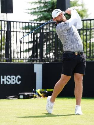 WESTFIELD, IN - AUGUST 15: LIV golfer Tyrrell Hatton plays his tee shot on the first hole during the first round of LIV Golf Indianapolis on August 15, 2025, at The Club at Chatham Hills in Westfield, Indiana. (Photo by Brian Spurlock Icon Sportswire) GOLF: AUG 15 LIV Golf Indianapolis EDITORIAL USE ONLY Icon25081535