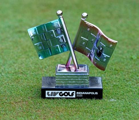 WESTFIELD, IN - AUGUST 15: A detailed close up of the tee marker on the first hole in honor of the Indianapolis 500 with two checkered flags on a brick as seen during the first round of LIV Golf Indianapolis on August 15, 2025, at The Club at Chatham Hills in Westfield, Indiana. (Photo by Brian Spurlock Icon Sportswire) GOLF: AUG 15 LIV Golf Indianapolis EDITORIAL USE ONLY Icon25081551