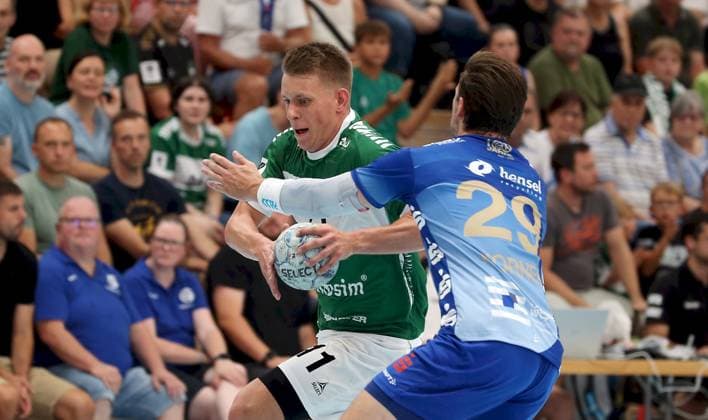 16 08 2025, xfsx, Men, Handball, Season 2025 2026, DHB Cup, 1 round Woelfe Wuerzburg TV Grosswalstadt v li Felix Karle Woelfe Wuerzburg , Maximilian Horner TV Grosswallstadt Rimpar Dreifachsporthalle Bayern Germany