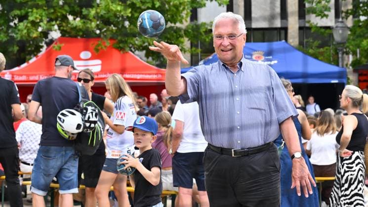 16 08 2025 Handball 1 Bundesliga Season 2025 2026 HC Erlangen HCE Event Season Opening xwoxzix Joachim Herrmann Bavarian Minister of the Interior Bavarian Minister of the Interior