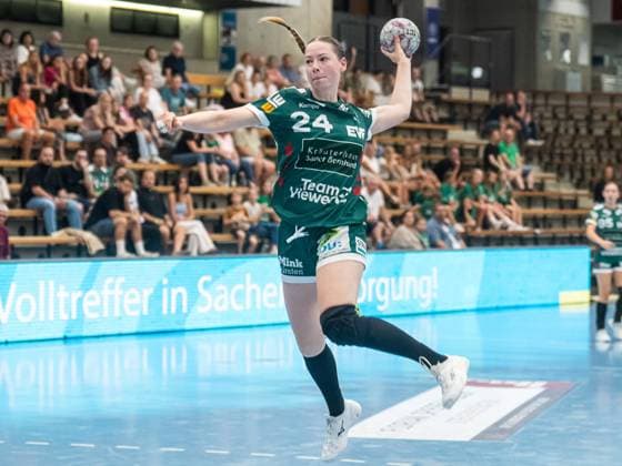 Luisa Scherer Frisch Auf Frauen, 24 bem Tempogegenstoss, Frisch Auf Goeppingen vs Rostocker Handball Club, Handball, Players Night, Spielzeit 2025 2026, 16 08 2025 Frisch Auf Goeppingen vs Rostocker Handball Club, Handball, Players Night, Spielzeit 2025 2026, 16 08 2025 Wolfschlugen Copyright: xMichaelxSchmidt Eibner-Pressefotx EP_MST