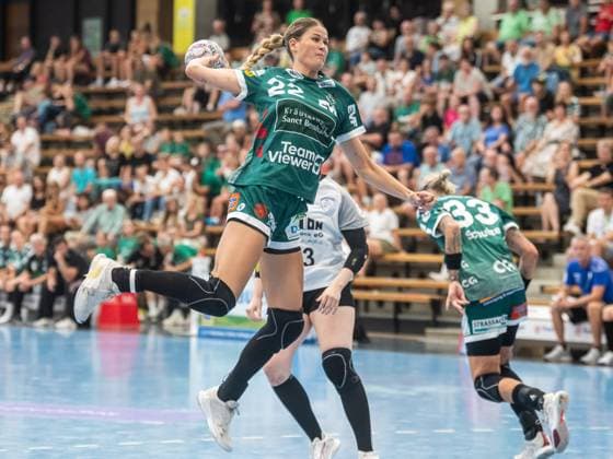 Sina Ehmann Frisch Auf Frauen, 22 kommt frei zum Wurf, Frisch Auf Goeppingen vs Rostocker Handball Club, Handball, Players Night, Spielzeit 2025 2026, 16 08 2025 Frisch Auf Goeppingen vs Rostocker Handball Club, Handball, Players Night, Spielzeit 2025 2026, 16 08 2025 Wolfschlugen Copyright: xMichaelxSchmidt Eibner-Pressefotx EP_MST