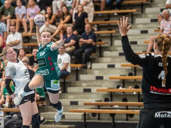 Lea Watzl Frisch Auf Women, 07 from outside, Frisch Auf Goeppingen vs Rostocker Handball Club, Handball, Players Night, Season 2025 2026, 16 08 2025 Frisch Auf Goeppingen vs Rostocker Handball Club, Handball, Players Night, Season 2025 2026, 16 08 2025 Wolfschlugen Copyright: xMichaelxSchmidt Eibner-Pressefotx EP_MST