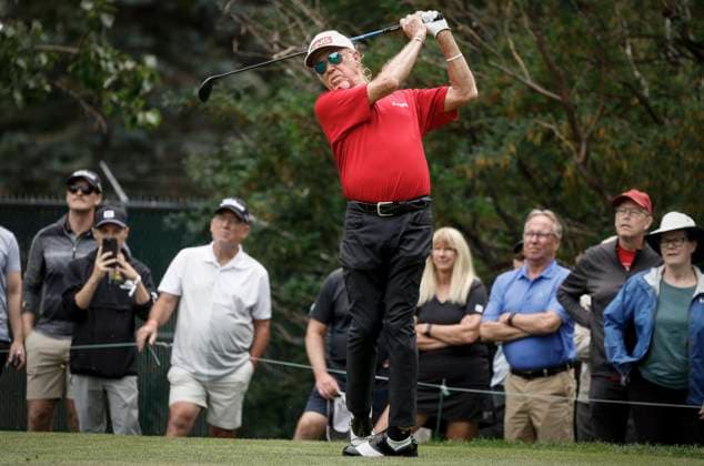 August 16, 2025, Calgary, Ab, CANADA: Spain s Miguel Angel Jimenez hits a tee shot on the sixth hole during the PGA, Golf Herren Tour Champions golf event in Calgary, Alta., Saturday, Aug. 16, 2025. Miguel Angel Jimenez  - ZUMAc35_ 20250816_zaf_c35_119 Copyright: xJeffxMcintoshx