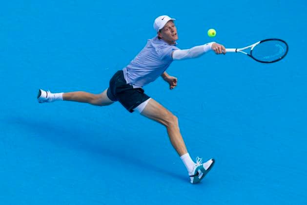 August 16, 2025, Mason, Ohio, USA: Mason, Ohio; Cincinnati Open Tennis Tournament - 2025 08 15 - Jannik Sinner plays a ball against opponent Terrence Atmane. Sinner won 7-6 6-2. - ZUMAPress Mason USA - ZUMAn24_ 20250816_zaf_n24_095 Copyright: xWallyxNellx