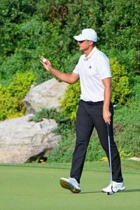 OWINGS MILLS, MD - AUGUST 16: Ludvig Aberg (SWE) after sinking his birdie putt on 18 during the third round of the BMW Championship on August 16, 2025, at Caves Valley Golf Club, Owings Mills, Maryland. (Photo by Ken Murray Icon Sportswire) GOLF: AUG 16 PGA, Golf Herren FedEx Cup Playoffs - BMW Championship EDITORIAL USE ONLY Icon2508160223