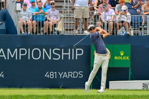 OWINGS MILLS, MD - AUGUST 16: Michael Kim (USA) watches his tee shot on 1 during the third round of the BMW Championship on August 16, 2025, at Caves Valley Golf Club, Owings Mills, Maryland. (Photo by Ken Murray Icon Sportswire) GOLF: AUG 16 PGA, Golf Herren FedEx Cup Playoffs - BMW Championship EDITORIAL USE ONLY Icon2508160053