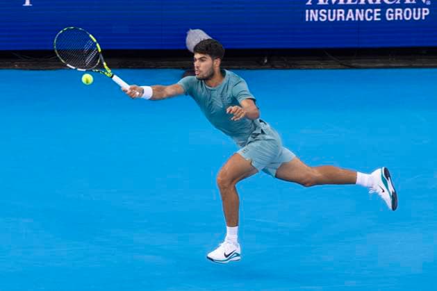August 16, 2025, Mason, Ohio, USA: Mason, Ohio; Cincinnati Open Tennis Tournament - 2025 08 15 - Carlos Alcaraz plays a ball against opponent Alexander (Sasha) Zverev. - ZUMAPress Mason USA - ZUMAn24_ 20250816_zaf_n24_153 Copyright: xWallyxNellx