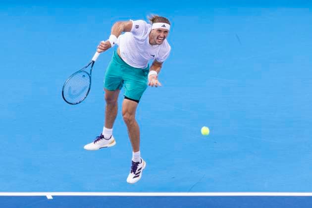 August 16, 2025, Mason, Ohio, USA: Mason, Ohio; Cincinnati Open Tennis Tournament - 2025 08 15 - Alexander (Sasha) Zverev plays a ball against opponent Carlos Alcaraz. - ZUMAPress Mason USA - ZUMAn24_ 20250816_zaf_n24_196 Copyright: xWallyxNellx