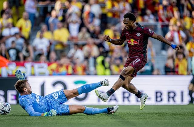 Leipzigs Lois Openda scores for 1 2 Football Test Match RC Lens RB Leipzig 9 August 2025 Lens France Test Match RC Lens RB Leipzig